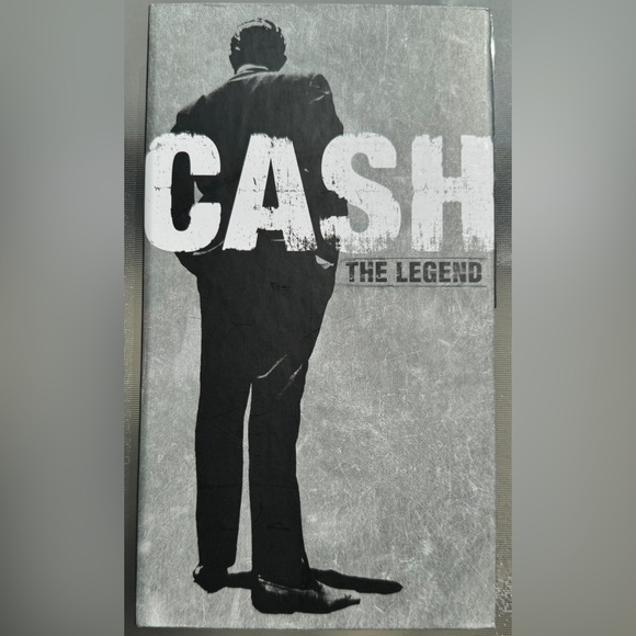 Johnny Cash 4cd box set THE LEGEND - Picture 2 of 11